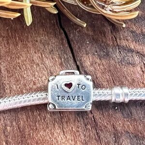 LE 2013 Airline Exclusive Suitcase Authentic  Pandora Charm I ♥️ To Travel